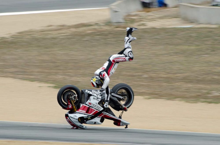 Alpinestars (81 фото): мотоботи, мотоперчатки, мотокуртка, рюкзак, мотокомбинезон, кросівки і інша мотоекіпіровка