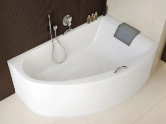 Асиметричні ванни (78 фото): вибираємо кутові моделі, 170х80 см і 140х90 см, 150х70 см і 160х90 см, 180х80 см і 140х70 см