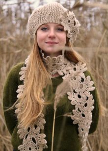 Ажурний шарф (83 фото): мереживна, зі стрічкового мережива, з секційної пряжі
