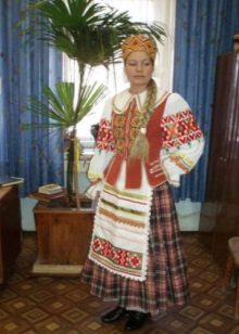 Білоруський національний костюм (67 фото): елементи жіночого народного костюма Білорусі, дитячі, зимові національні костюми