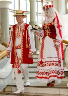 Білоруський національний костюм (67 фото): елементи жіночого народного костюма Білорусі, дитячі, зимові національні костюми
