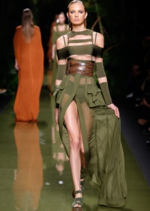 Balmain (85 фото): годинники, одяг, жіночі авторучки та інші аксесуари від бренду, сукні, взуття, піджаки й футболки, відгуки