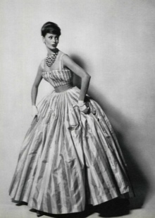Balmain (85 фото): годинники, одяг, жіночі авторучки та інші аксесуари від бренду, сукні, взуття, піджаки й футболки, відгуки
