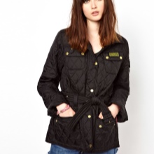 Barbour (71 фото): куртка, кепка, футболки, сорочки і легкий одяг, жіночі шарфи, сумки, в’язані рукавички і годинник