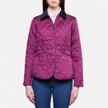 Barbour (71 фото): куртка, кепка, футболки, сорочки і легкий одяг, жіночі шарфи, сумки, в’язані рукавички і годинник