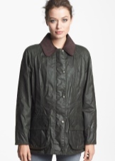 Barbour (71 фото): куртка, кепка, футболки, сорочки і легкий одяг, жіночі шарфи, сумки, в’язані рукавички і годинник