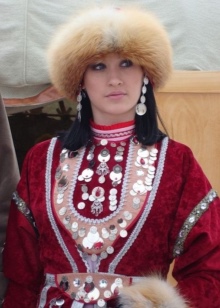 Башкирська національний костюм (64 фото): опис жіночого весільного та повсякденного вбрання, моделі для дівчинки