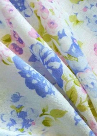 Батист (23 фото): що це таке? Опис тканини. Склад і властивості матеріалу. Особливості тонкого трикотажу. Що з нього шиють?