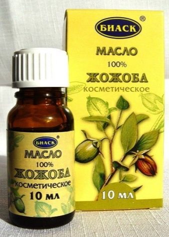 Безбарвна хна для обличчя: як використовувати білу хну для шкіри обличчя і який від неї ефект? Допомагає від прищів і від зморшок?