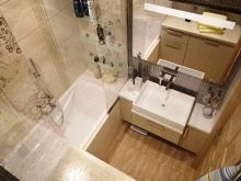 Бежева плитка для ванної кімнати (50 фото): дизайн матовою і глянсовою плитки в бежевих тонах, керамічна плитка в інтер’єрі і інші варіанти