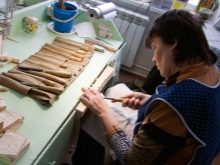 Богородская різьблення: особливості техніки роботи ножем по дереву на богородської фабриці художніх виробів, де поширена і час її виникнення