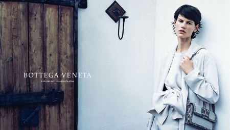 Bottega Veneta (75 фото): сумки і клатчі, парфум, жіночі окуляри і взуття, відгуки про якість