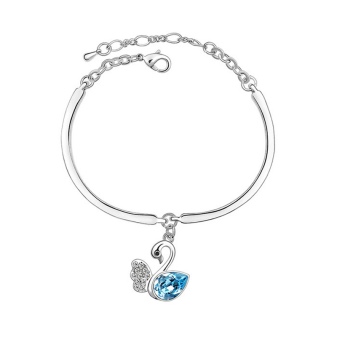 Браслет Swarovski (66 фото): модель зоряний пил, нова колекція з кристалами і камінням, жорсткий зі стразами і підвісками