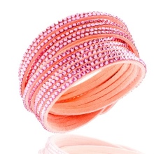Браслет Swarovski (66 фото): модель зоряний пил, нова колекція з кристалами і камінням, жорсткий зі стразами і підвісками