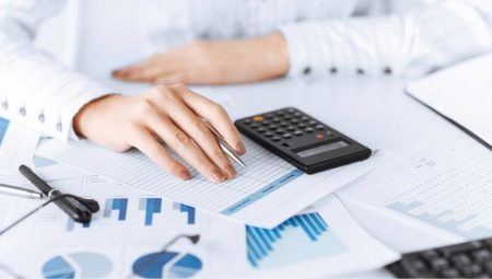 Бухгалтер з розрахунку заробітної плати: обов’язки на роботі і посадова інструкція бухгалтера по зарплаті. Що він повинен знати? Профстандарт