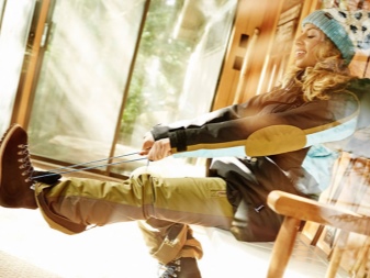 Burton одяг (59 фото): сноуборди і сноубордична одяг, рюкзаки, куртки та жіночі черевики