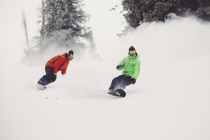 Burton одяг (59 фото): сноуборди і сноубордична одяг, рюкзаки, куртки та жіночі черевики