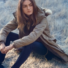Camel Active (62 фото): сумки та валізи, жіноче взуття і одяг, шкіряні куртки та піджаки, сорочки, джинси і жилети, годинник