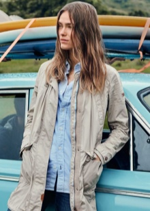 Camel Active (62 фото): сумки та валізи, жіноче взуття і одяг, шкіряні куртки та піджаки, сорочки, джинси і жилети, годинник