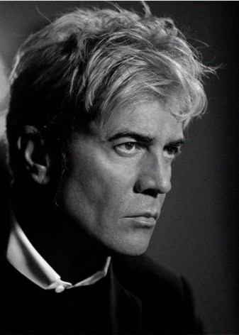 Cesare Paciotti (59 фото): дитячі та жіноче взуття, ремінець для годинника і окуляри, футболки та інший одяг, рушник, туфлі і кеди