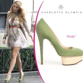 Charlotte Olympia (76 фото): черевики, туфлі і балетки з кішками, сумки, босоніжки і кеди з капсульної колекції