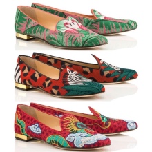 Charlotte Olympia (76 фото): черевики, туфлі і балетки з кішками, сумки, босоніжки і кеди з капсульної колекції