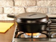 Чавунні сковороди російського виробництва: опис приготування «Добриня» та «Камська посуд», «Балезино» та інших виробників. Відгуки