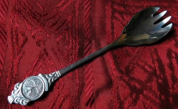 Чайна ложка (29 фото): об’єм в мл, одноразові вироби і ложечки з довгою ручкою. Розмір і вага в грамах