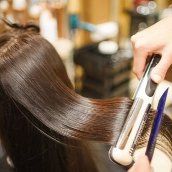 Через скільки можна фарбувати волосся після фарбування? Скільки днів має пройти після кератину, змивки і невдалого фарбування