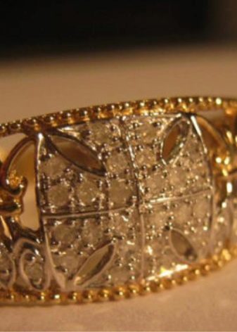 Червоне золото (24 фото): проби, що це таке і як виглядає колір, застосування у виробах та інших сферах