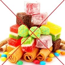 Чим годувати британських кошенят? Варіанти харчування британця в 1-5 місяців в домашніх умовах. Їдять маленькі кошенята звичайну їжу?