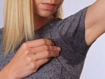Чому чорніє срібло? Від чого темніє срібло 925 проби, коли його носиш? Як зберігати срібло? Чим покрити виріб, щоб уникнути потемніння?