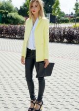 Чорні босоніжки (92 фото): з чим носити моделі на шпильці, замшеві, під біле плаття