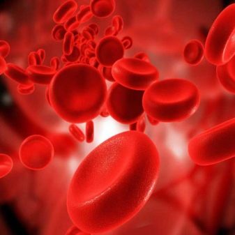 Чорніє срібло: причини, від чого воно потемніло на тілі. Що робити?