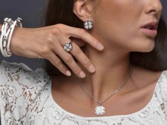 Чорнене срібло: що це таке? Догляд за прикрасами з темного срібла і способи чорніння