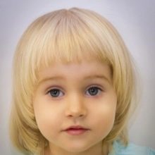 Чубчик півколом (77 фото): як зробити напівкруглу чубок у формі арки, овалу і дуги з видовженими бічними пасмами? Як її підстригти самостійно? Підійде овальна і дугоподібна чубчик до довгого волосся?