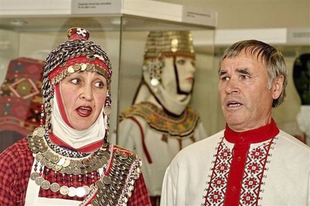 Чуваська національний костюм (53 фото): жіночий традиційний наряд чувашів, сучасні костюми Чувашії