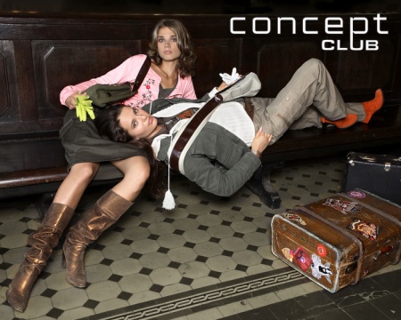 Concept Club (58 фото): одяг, плаття і спідниці, комбінезон і блузка, рюкзаки, купальники і джинсові куртки, відгуки