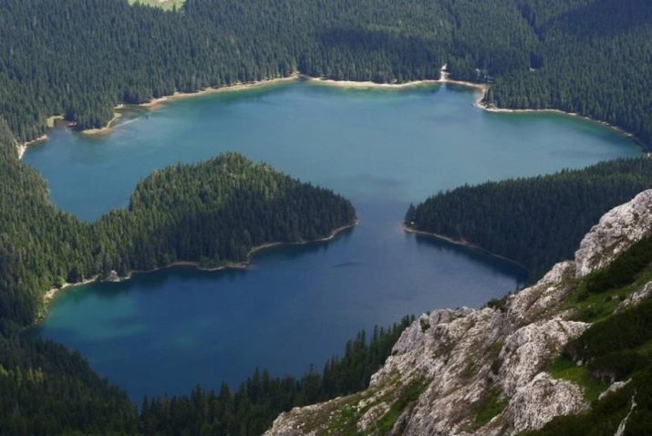 Црно-Езер (38 фото): особливості чорного озера в Чорногорії