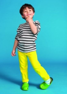 Crocs (74 фото): взуття, гумові чоботи, дитячі сабо і сандалі, жіночі кеди і балетки, в’єтнамки, розмірна сітка