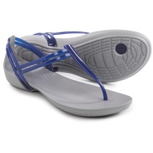 Crocs (74 фото): взуття, гумові чоботи, дитячі сабо і сандалі, жіночі кеди і балетки, в’єтнамки, розмірна сітка