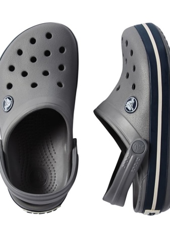 Crocs (74 фото): взуття, гумові чоботи, дитячі сабо і сандалі, жіночі кеди і балетки, в’єтнамки, розмірна сітка