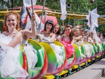 Ідеї для дівич-вечора перед весіллям: оригінальні сюрпризи для нареченої від подружок. Як проводять захід і що на нього дарують?