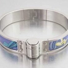 Де використовується паладій? Застосування в прикрасах і ювелірних виробах. Що з паладію роблять в промисловості, для чого він потрібен?