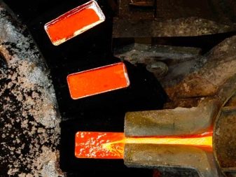 Де і як добувають срібло? Родовища видобутку в Росії і запаси в світі. Як отримують срібло на срібних рудниках?