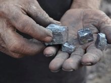 Де і як добувають срібло? Родовища видобутку в Росії і запаси в світі. Як отримують срібло на срібних рудниках?