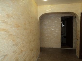 Декоративна штукатурка для внутрішньої обробки коридору (71 фото): оздоблення стін в інтер’єрі передпокою, фактурна і венеціанська штукатурки