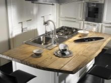 Дерев’яна стільниця для кухні (40 фото): моделі з масиву дуба, бука, модрини та інші, плюси і мінуси кухонних стільниць з натурального дерева