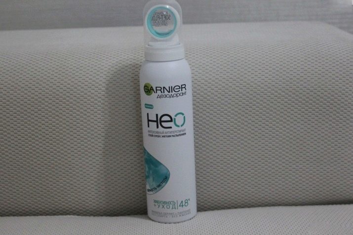 Дезодорант Garnier «Нео»: властивості сухого крему і спрею, опис невидимого антиперспиранта «Пантенол Плюс»