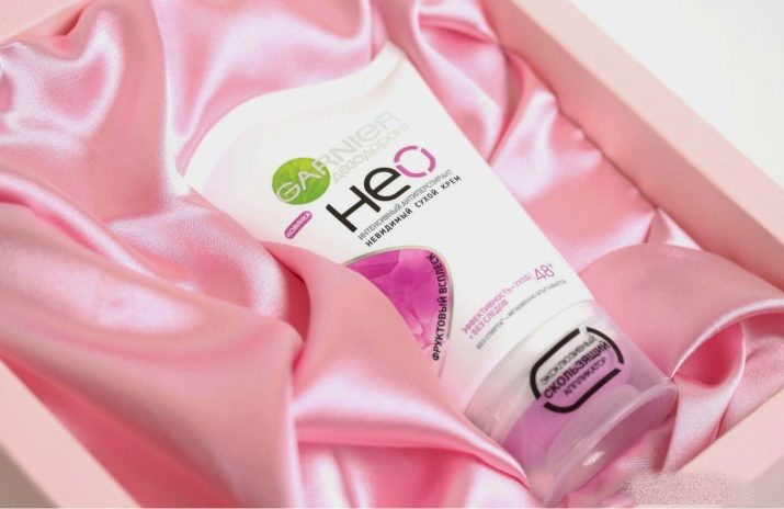 Дезодорант Garnier «Нео»: властивості сухого крему і спрею, опис невидимого антиперспиранта «Пантенол Плюс»